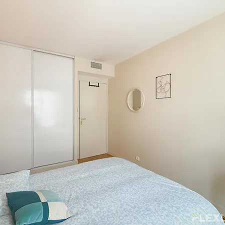 Charming 45m Two-bedroom In 15 Apartman