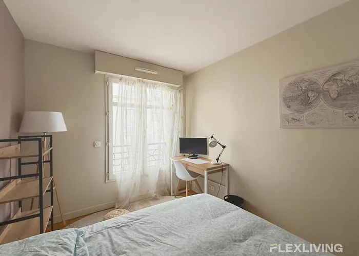 Apartment Charming 45m Two-bedroom In 15 Paris