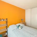 Charming 45m Two-bedroom In 15 Apartment